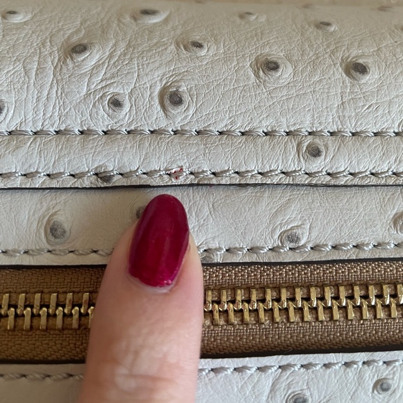 DOONEY & BOURKE OSTRICH EAST WEST FLAP SHOULDER BAG IN FOG✨ - Picture 4 of 14